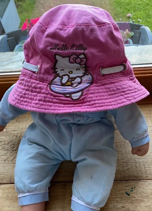 Chapeau fille, marque: Sanrio, état: Très bon état, taille: 5-8 ans, 54 cm , 2,50 €, 3,33 € Protection acheteurs incluse