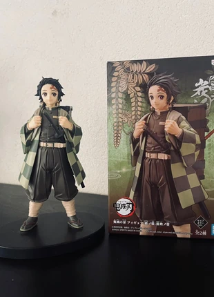 Figurine Demon Slayer – Tanjiro Kamado, merk: Banpresto, staat: Heel goed, maat: Universeel, € 10,00, € 11,20 inclusief Kopersbescherming