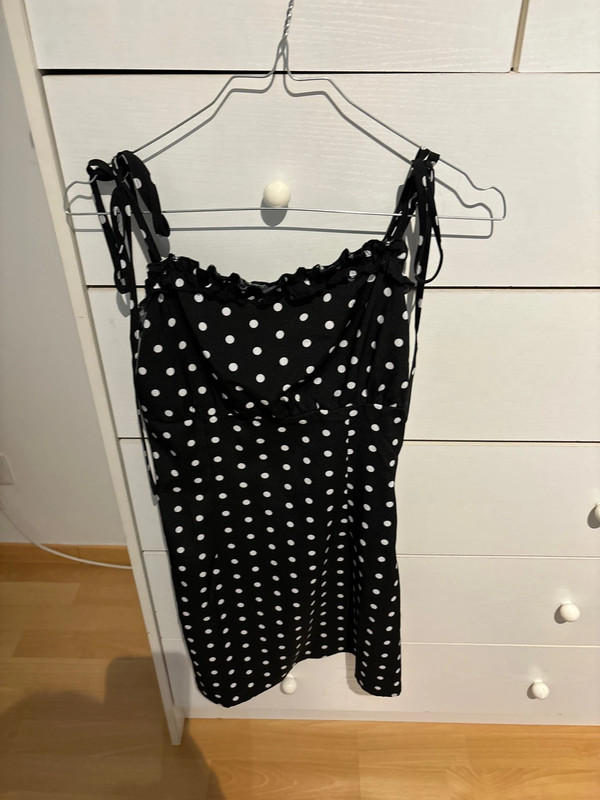 Robe courte à pois 1