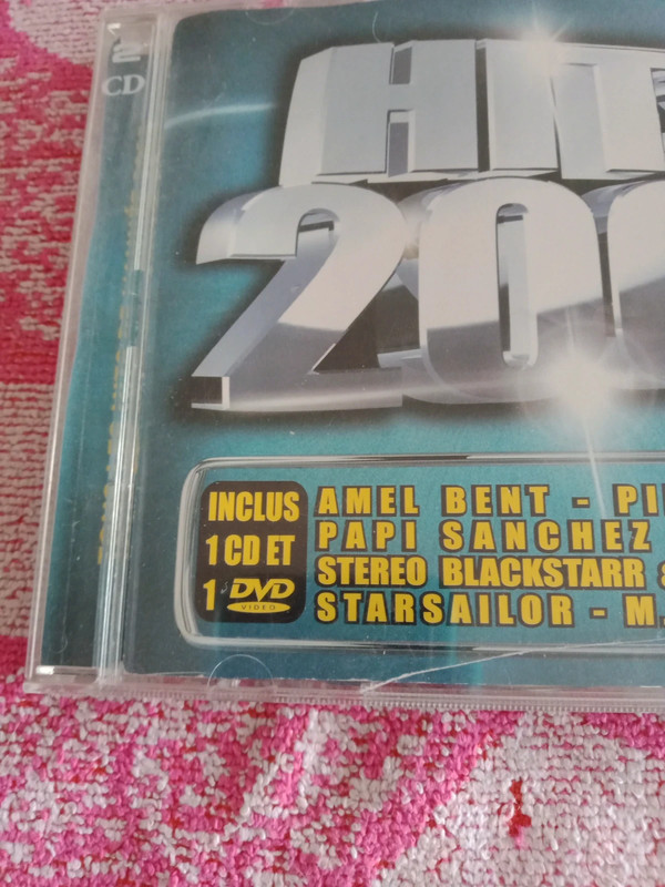 CD et DVD :" Hits 2005" 3