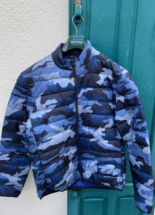 Doudoune légère camo, marque: Barbour, état: Très bon état, taille: M, 60,00 €, 63,70 € Protection acheteurs incluse