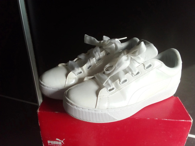 Scarpe donna sneaker Puma basket Heart mosaic con lacci in raso