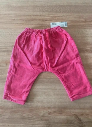 bout’chou Pantalon côtelé rose fushia doublé 9 mois neuf, brand: Bout'chou, condition: New without tags, size: 9-12 months / 74 cm, €4.00, €4.90 includes Buyer Protection
