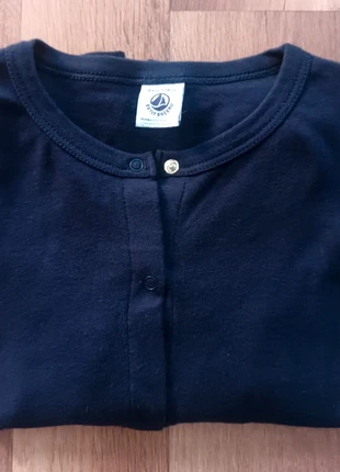 Gilet bleu marine fille " Petit bateau " 8 ans, marque: Petit Bateau, état: Très bon état, taille: 8 ans / 128 cm, 4,00 €, 4,90 € Protection acheteurs incluse