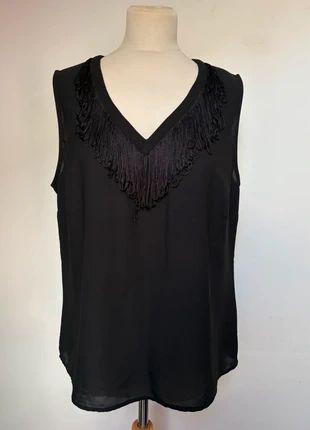 Top col V à franges, noir Camaïeu Taille 44, marque: Camaïeu, état: Très bon état, taille: XXL / 44 / 16, 5,00 €, 5,95 € Protection acheteurs (Pro) incluse
