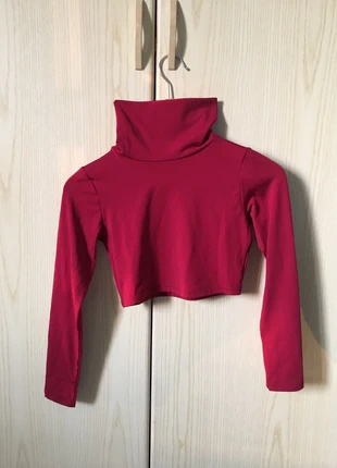 Dolcevita crop , marque: Shein, état: Neuf sans étiquette, taille: S / 36 / 8, 3,00 €, 3,85 € Protection acheteurs incluse