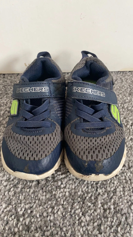 Sketchers size 5 sales