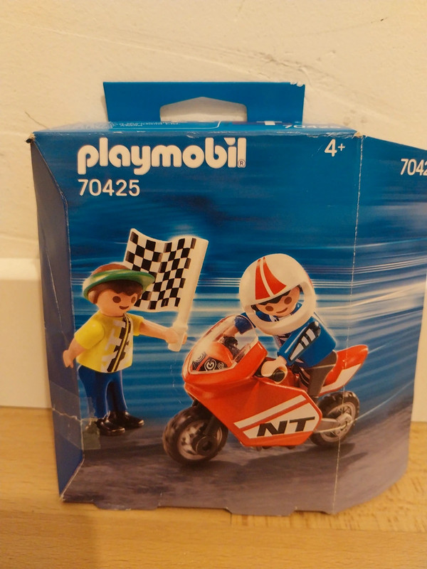 Enfant avec moto de course Playmobil 2