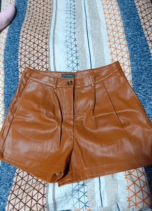 Damenshort, brand: Primark, condizioni: Nuovo senza cartellino, taglia: XL / IT 46 / EU 42, €5.00, €5.95 include la Protezione acquisti