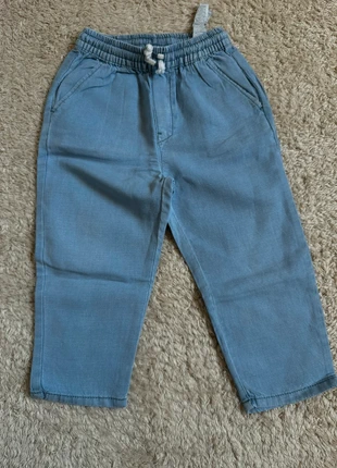 Pantalon en toile bleu clair Zara, merk: Zara, staat: Heel goed, maat: 18-24 maanden / 86 cm, € 5,00, € 5,95 inclusief Kopersbescherming