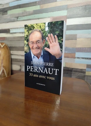 Autobiographie Jean-Pierre Pernaut, état: Neuf sans étiquette, 4,00 €, 4,90 € Protection acheteurs incluse