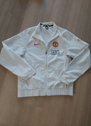 Vintage Nike Manchester United Jacket AIG Logo 2000s Retro Streetwear Football Style, marca: Nike, estado: Muy bueno, tamaño: M, 55,00 €, 58,45 € Protección al comprador incluida
