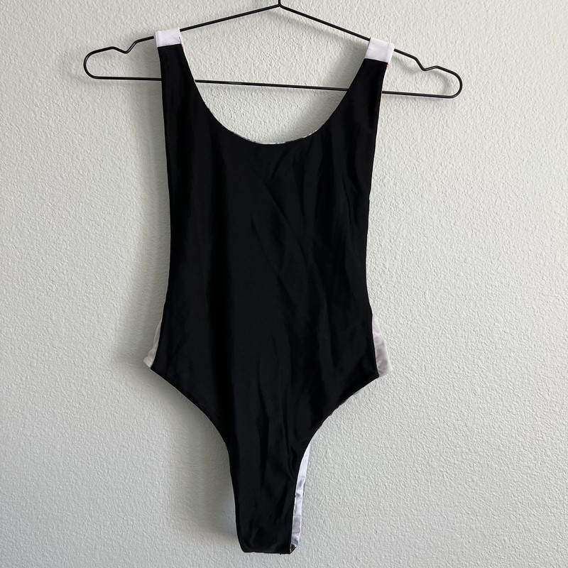 Bikini Beach Australia Sorrento One Piece Swimsuit in Calcutta | Black Reversible. Size XS 4