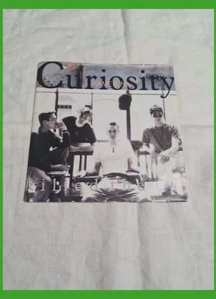 Curiosity Kulled the cat Name and numbers 45 giri, état: Très bon état, 3,00 €, 3,85 € Protection acheteurs incluse