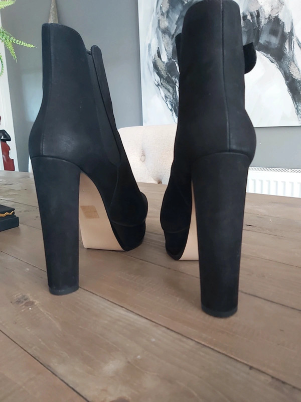 Kurt geiger hot sale radar boots