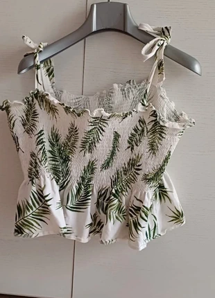 Crop Top H&M, marke: H&M, zustand: Sehr gut, größe: XL, 4,00 €, 4,90 € inklusive Vinted-Käuferschutz