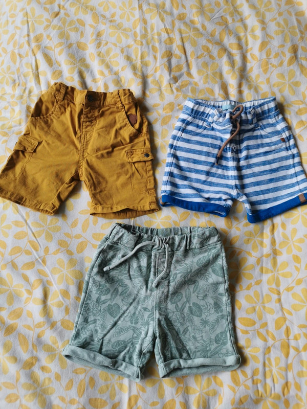 Lot de 3 shorts 2 ans 1