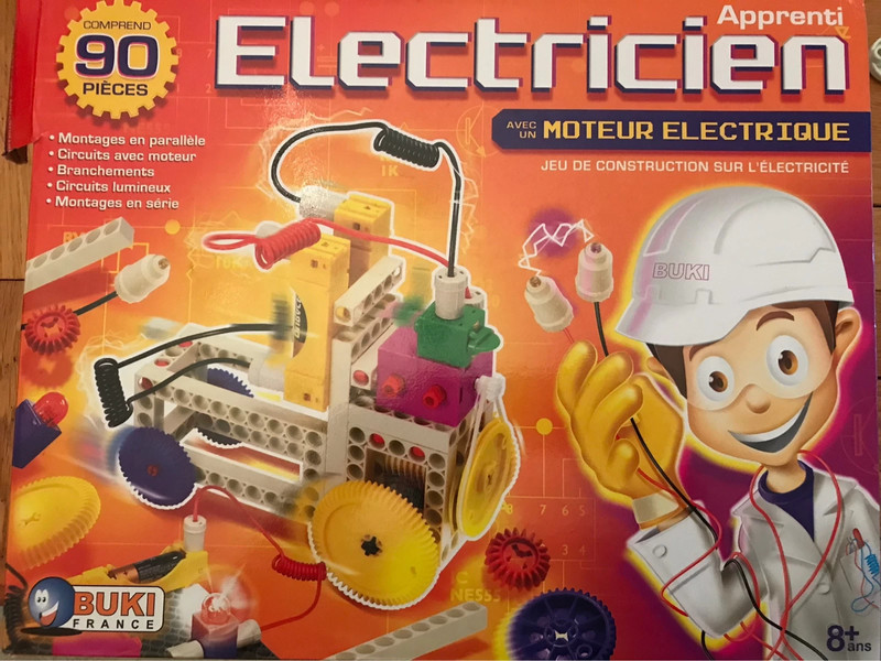 BUKI Jeu de construction Atelier Electricité - A partir de 8 ans