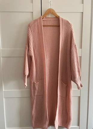 Long gilet en maille vieux rose made in 🇮🇹, merk: Boutique Italiana, staat: Heel goed, maat: XL / 42 / 14, € 10,00, € 11,20 inclusief Kopersbescherming Pro