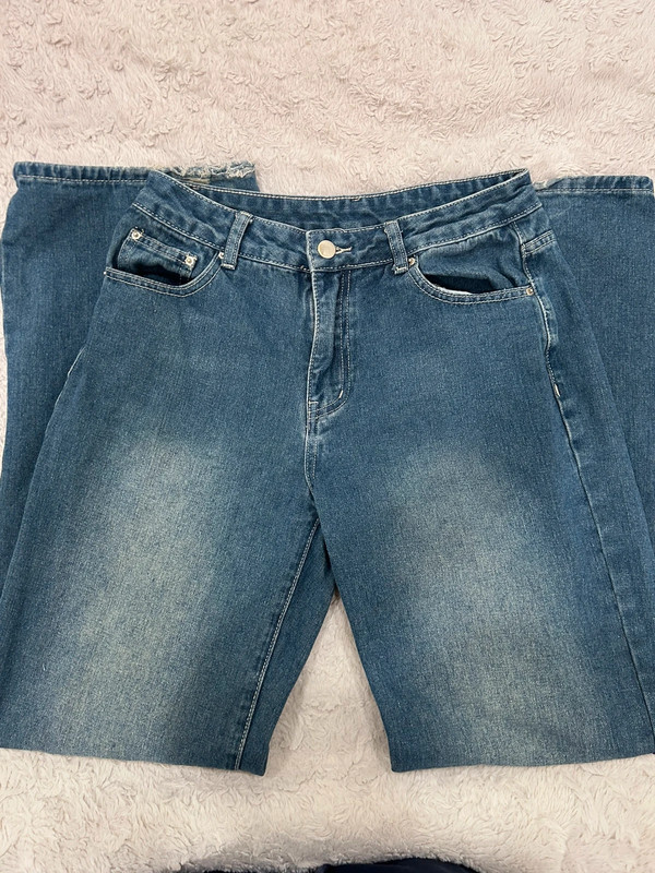 Dark wash blue jeans 5