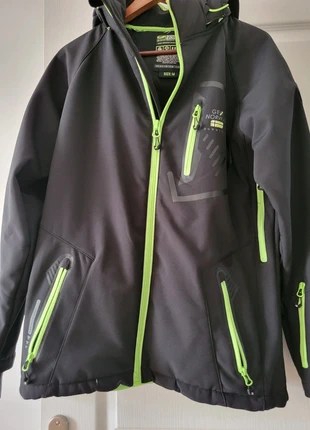Veste softshell chaude ski, merk: Geographical Norway, staat: Goed, maat: M, € 15,00, € 16,45 inclusief Kopersbescherming
