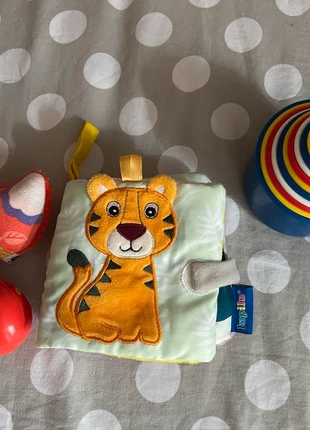 Lot jouet d’éveil 1er âge, marca: Lupilu, estado: Muito bom, tamanho: 3-6 meses / 62 cm, €3.00, €3.85 inclui Proteção do Comprador