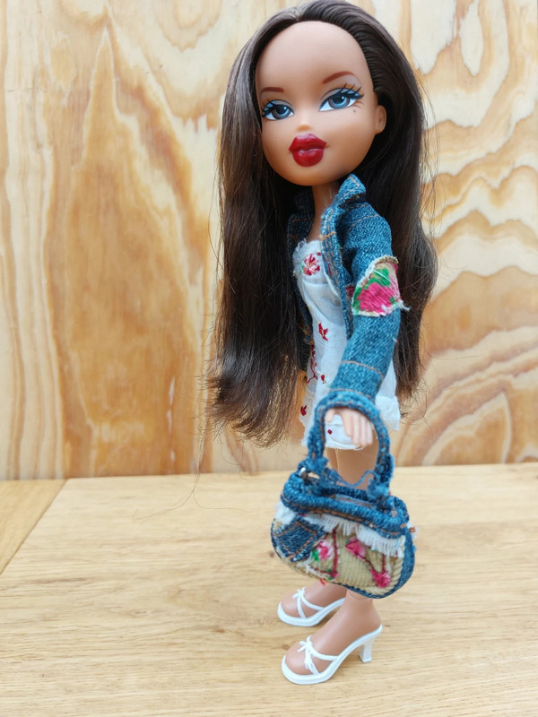 MGA Bratz funk out Yasmin doll