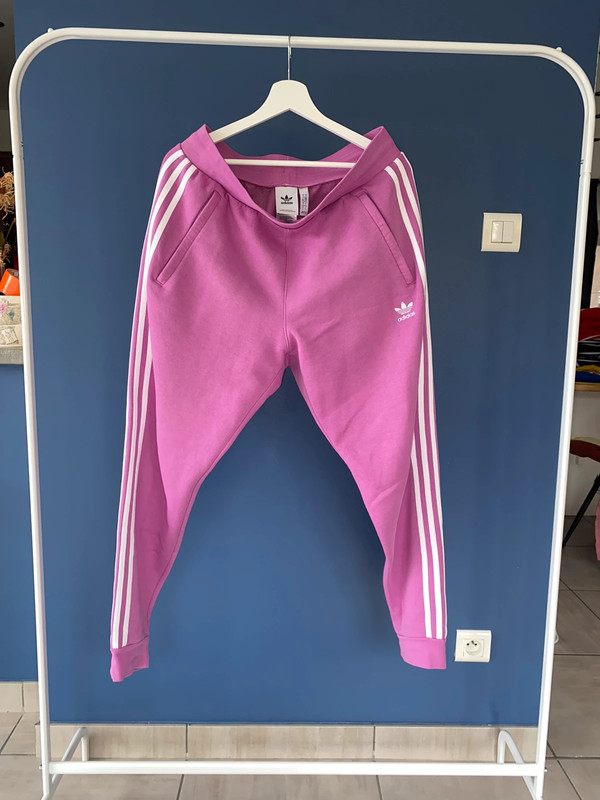 Jogging adidas taille L couleur lila neuf