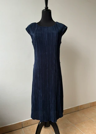 Robe plissée bleu marine - Grain de Malice, brand: Grain de Malice, condition: Very good, size: S / 36 / 8, €20.00, €21.70 includes Buyer Protection