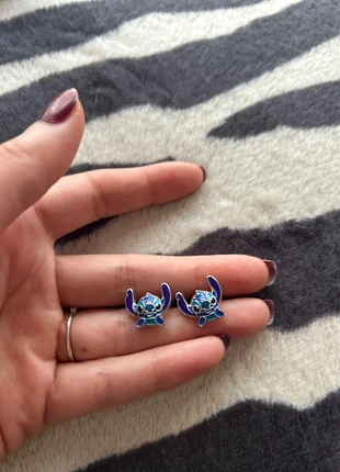 Stitch Boucle D’oreille, marque: Disney, état: Neuf sans étiquette, 5,00 €, 5,95 € Protection acheteurs incluse