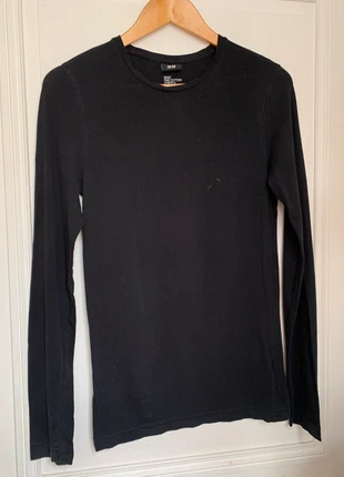 T-shirt H&M noir, marque: H&M, état: Satisfaisant, taille: XS, 4,00 €, 4,90 € Protection acheteurs incluse