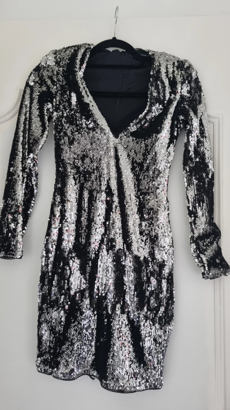 Vinted robe sales