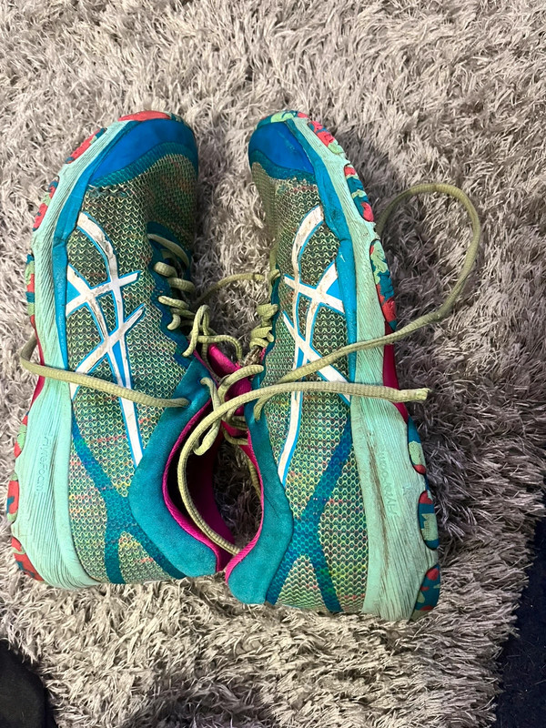 ASICS netball trainers size 6.5 Vinted