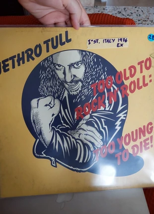 Too old to rockn'roll jethro tull, état: Très bon état, 27,90 €, 30,00 € Protection acheteurs incluse