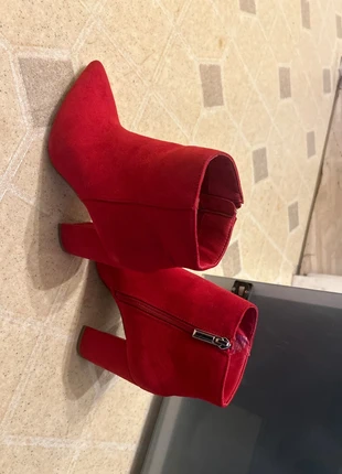 Boots talons , marke: JustFab, zustand: Sehr gut, größe: 37.5, 20,00 €, 21,70 € inklusive Vinted-Käuferschutz