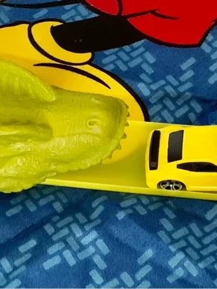 Pista drago con macchine , marca: Machine, estado: Novo sem etiquetas, tamanho: Tamanho único, €6.00, €7.00 inclui Proteção do Comprador