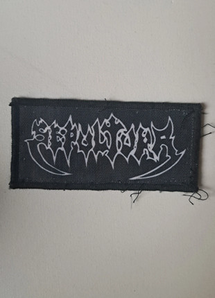 Obrázek k inzerátu: Sepultura logo naszywka