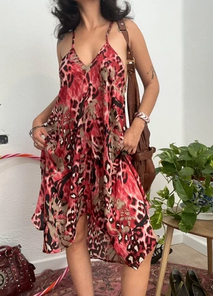 Pink satined dress, marca: Vintage Dressing, estado: Muy bueno, tamaño: M / 38 / 10, 16,00 €, 17,50 € Protección al comprador incluida