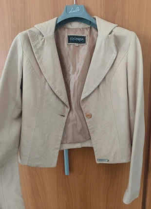 giacca Beige taglia M coconuda, brand: Coconuda, condizioni: Ottime, taglia: M / IT 42 / EU 38, €4.70, €5.64 include la Protezione acquisti