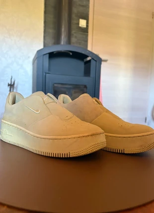 Nike Sneaker in Gelb – Größe 38,5, brand: Nike, condizioni: Buone, taglia: 38.5, €8.00, €9.10 include la Protezione acquisti