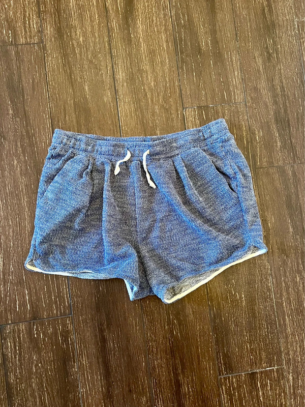 Size medium H&M shorts 1