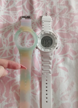 Montre WATX neuve, marke: Watx & Colors, zustand: Neu, größe: Einheitsgröße, 20,00 €, 21,70 € inklusive Vinted-Käuferschutz