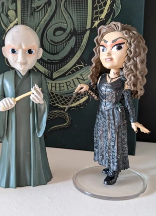 Figurines Voldemort & Bellatrix, merk: Harry Potter, staat: Heel goed, € 10,00, € 11,20 inclusief Kopersbescherming