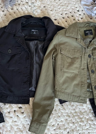 Lot 2 veste, marque: New Yorker, état: Très bon état, taille: S / 36 / 8, 12,00 €, 13,30 € Protection acheteurs incluse