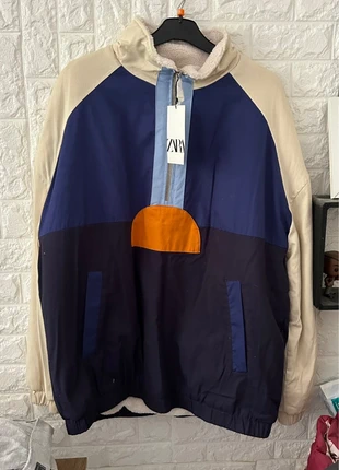 Sweat Zara, brand: Zara, condizioni: Nuovo con cartellino, taglia: XL, €35.00, €37.45 include la Protezione acquisti
