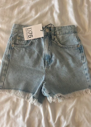 Short de Stradivarius -Talla 32, marca: Stradivarius, estado: Novo com etiquetas, tamanho: XXS / 32 / 4, €8.00, €9.10 inclui Proteção do Comprador