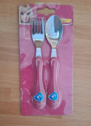 Set 2 couverts enfants barbie, marke: Barbie, zustand: Neu, mit Etikett, größe: Einheitsgröße, 4,00 €, 4,90 € inklusive Vinted-Käuferschutz