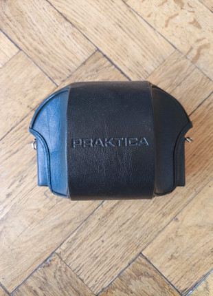 Obrázek k inzerátu: Praktica photo camera bag (1970s-1980s)