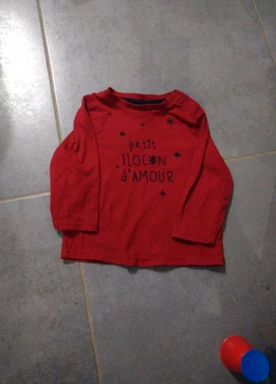 Haut manches longues 12 mois, brand: Tape à l'œil, condizioni: Ottime, taglia: 9-12 mesi / 74 cm, €1.00, €1.75 include la Protezione acquisti