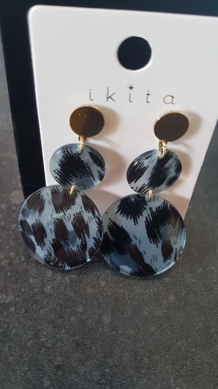 Boucles d'oreilles style léopard grises